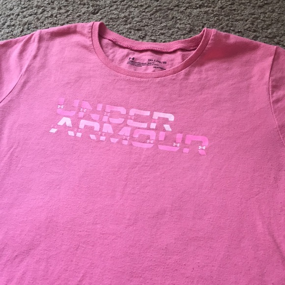 Under Armour top - Picture 2 of 3
